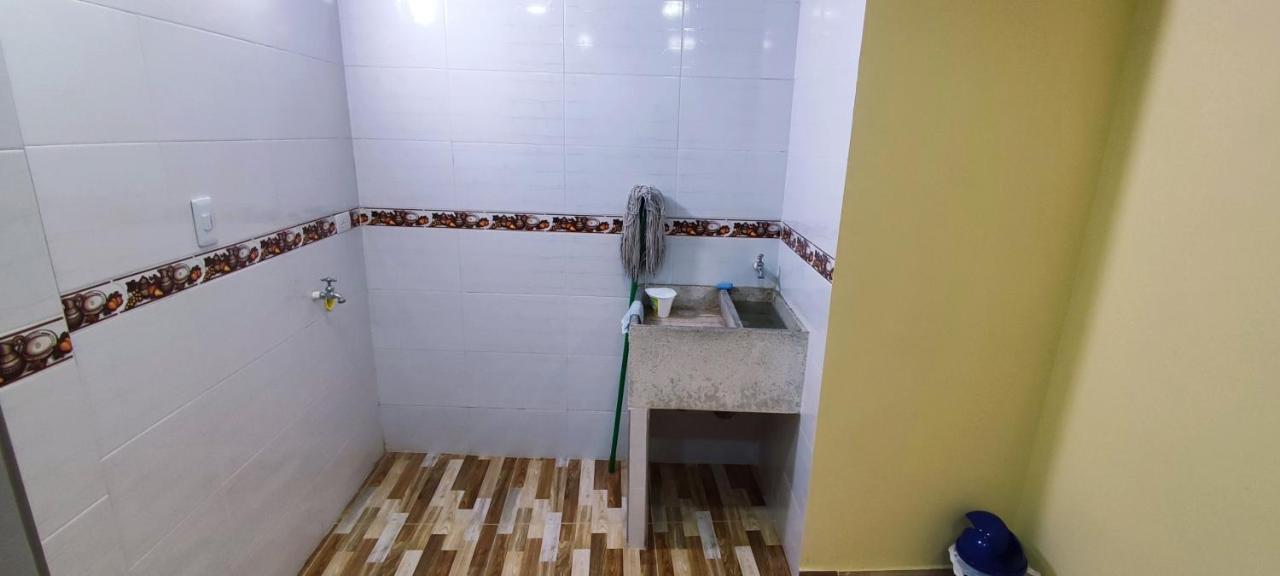 Aparta Estudio Cerca Al Aeropuerto Espectacular Богота Екстериор снимка